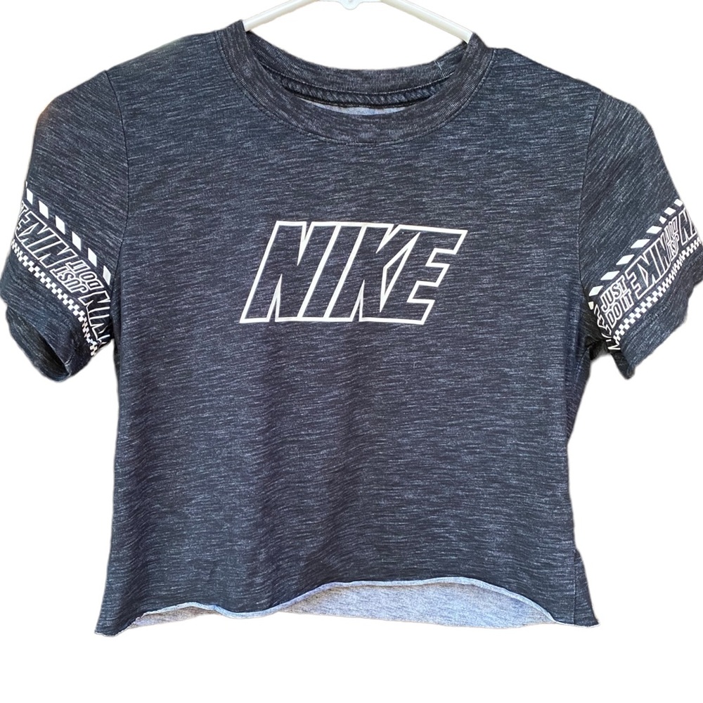 Nike Dri Fit The Nike Tee Crop Top Like New Size XS